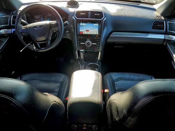 1FM5K8GT3HGC85242 2017 FORD EXPLORER - Image 8