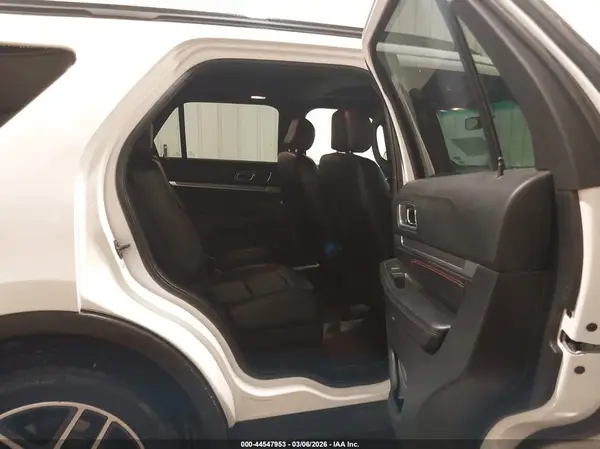 1FM5K8GT3HGC89677 2017 FORD EXPLORER - Image 8