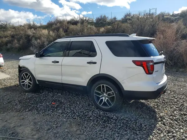 1FM5K8GT3HGD42927 2017 FORD EXPLORER - Image 2