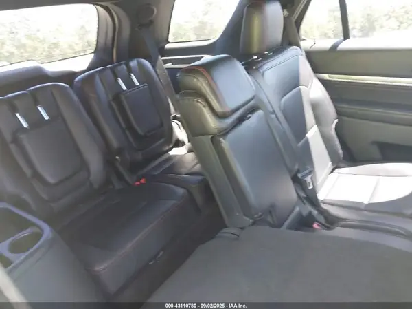 1FM5K8GT3HGD66077 2017 FORD EXPLORER - Image 8