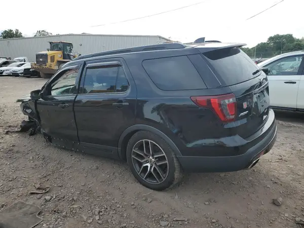 1FM5K8GT3HGE07680 2017 FORD EXPLORER - Image 2