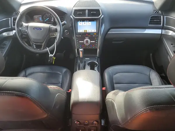 1FM5K8GT3HGE24026 2017 FORD EXPLORER - Image 8