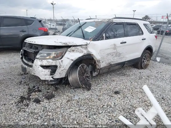 1FM5K8GT3JGA77495 2018 FORD EXPLORER - Image 2