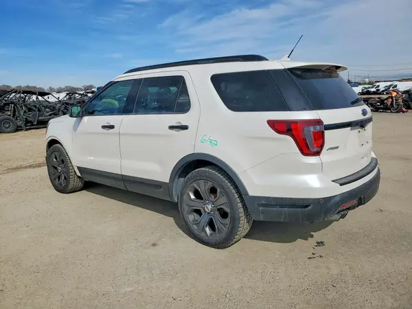 1FM5K8GT3JGB09295 2018 FORD EXPLORER - Image 2