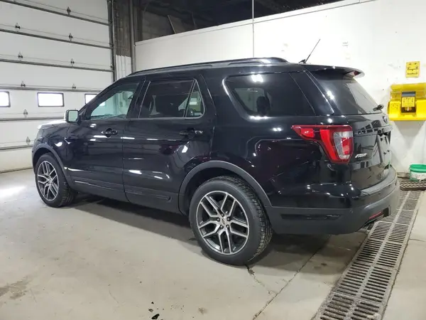 1FM5K8GT3JGB43754 2018 FORD EXPLORER - Image 2