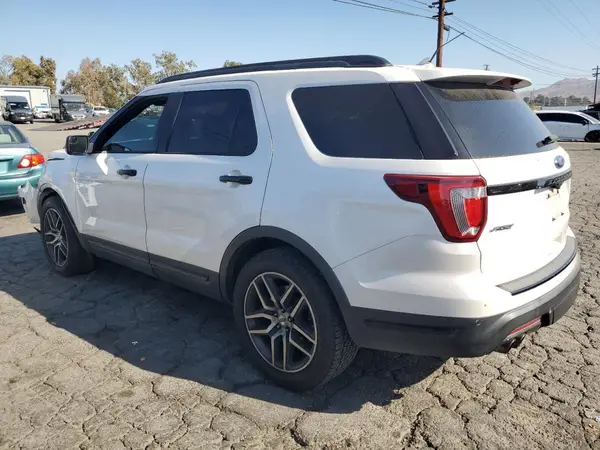 1FM5K8GT3JGC00387 2018 FORD EXPLORER - Image 2