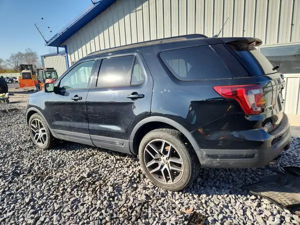 1FM5K8GT3JGC24320 2018 FORD EXPLORER - Image 2