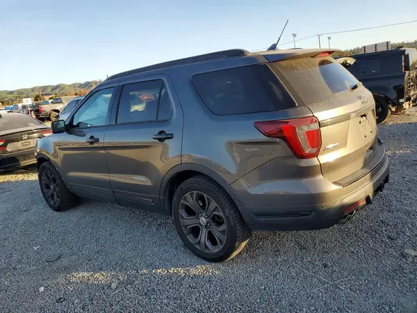 1FM5K8GT3JGC87031 2018 FORD EXPLORER - Image 2