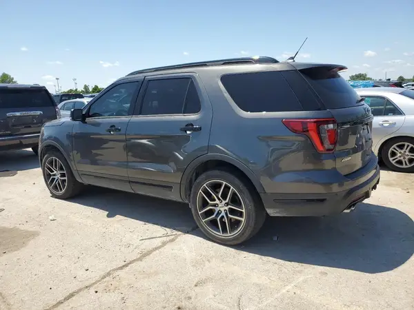 1FM5K8GT3KGA37001 2019 FORD EXPLORER - Image 2