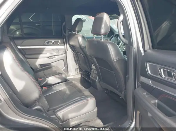 1FM5K8GT3KGA71276 2019 FORD EXPLORER - Image 8
