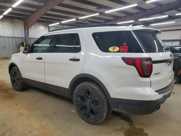 1FM5K8GT3KGA74193 2019 FORD EXPLORER - Image 2