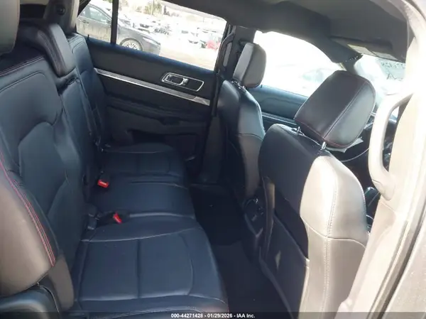 1FM5K8GT3KGA82763 2019 FORD EXPLORER - Image 8