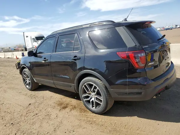 1FM5K8GT3KGB12781 2019 FORD EXPLORER - Image 2