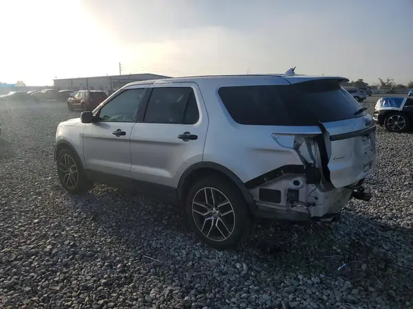 1FM5K8GT3KGB34960 2019 FORD EXPLORER - Image 2
