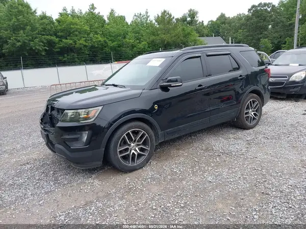 1FM5K8GT4GGA42764 2016 FORD EXPLORER - Image 2