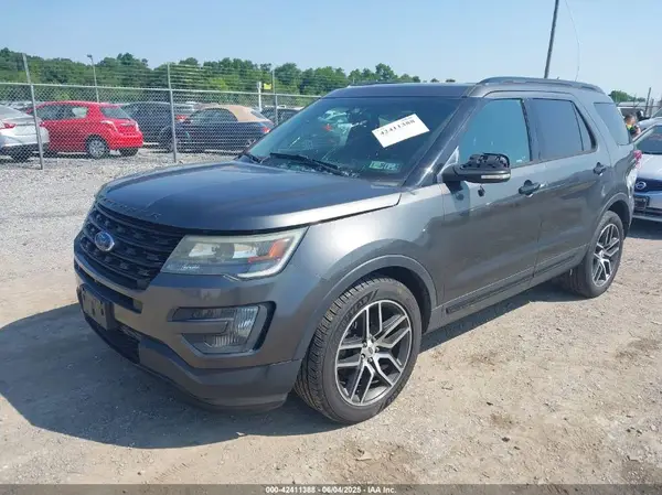 1FM5K8GT4GGA81919 2016 FORD EXPLORER - Image 2