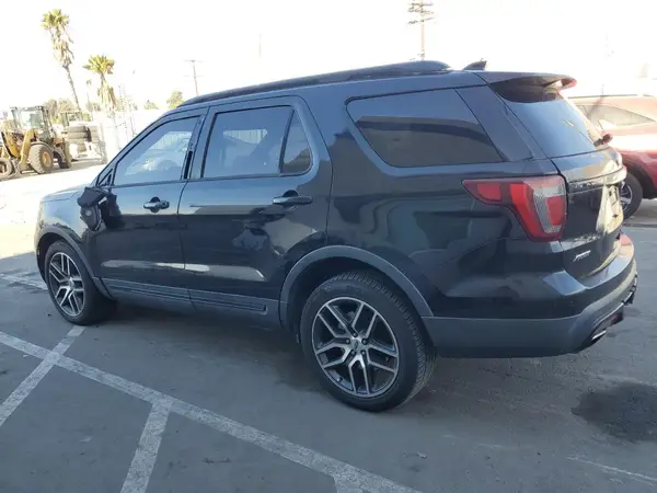 1FM5K8GT4GGB02008 2016 FORD EXPLORER - Image 2