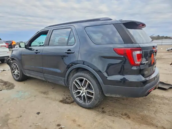1FM5K8GT4GGB31038 2016 FORD EXPLORER - Image 2