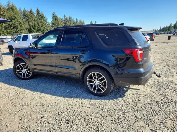 1FM5K8GT4GGB45845 2016 FORD EXPLORER - Image 2