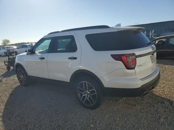 1FM5K8GT4GGC05462 2016 FORD EXPLORER - Image 2
