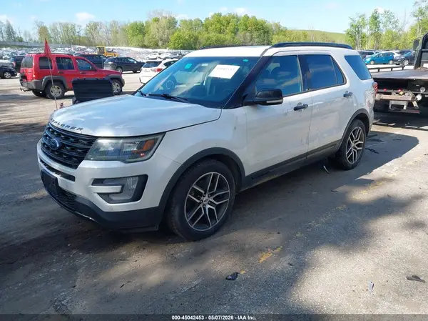 1FM5K8GT4GGC14355 2016 FORD EXPLORER - Image 2