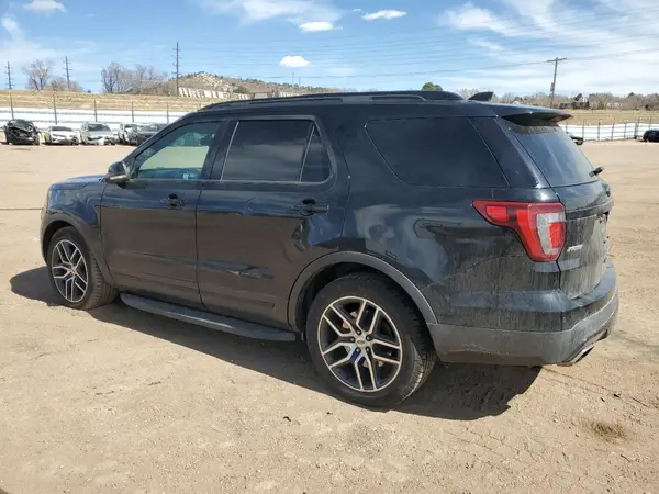 1FM5K8GT4GGC85507 2016 FORD EXPLORER - Image 2