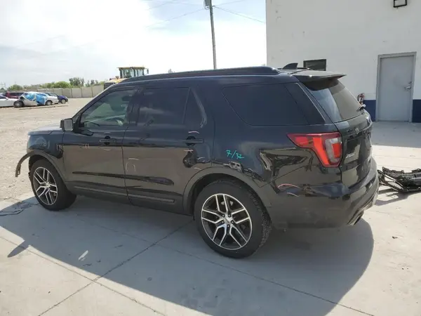 1FM5K8GT4GGD28310 2016 FORD EXPLORER - Image 2