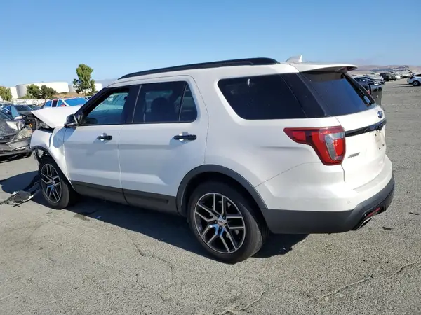 1FM5K8GT4GGD29635 2016 FORD EXPLORER - Image 2