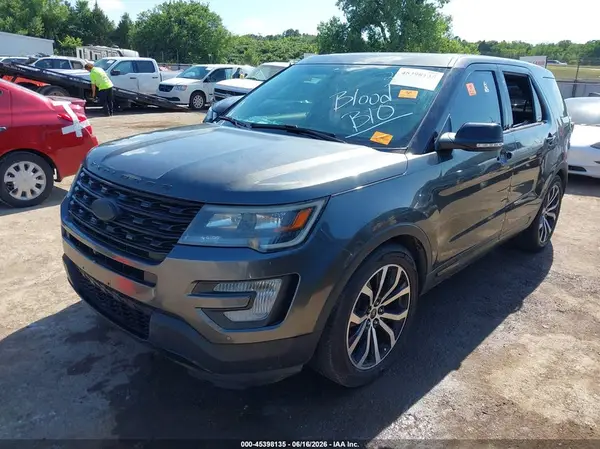 1FM5K8GT4HGA22239 2017 FORD EXPLORER - Image 2