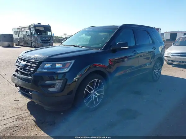 1FM5K8GT4HGA27361 2017 FORD EXPLORER - Image 2