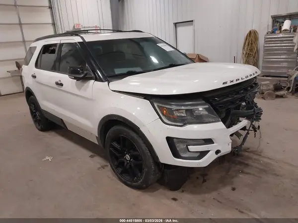 1FM5K8GT4HGA28509 2017 FORD EXPLORER - Image 1