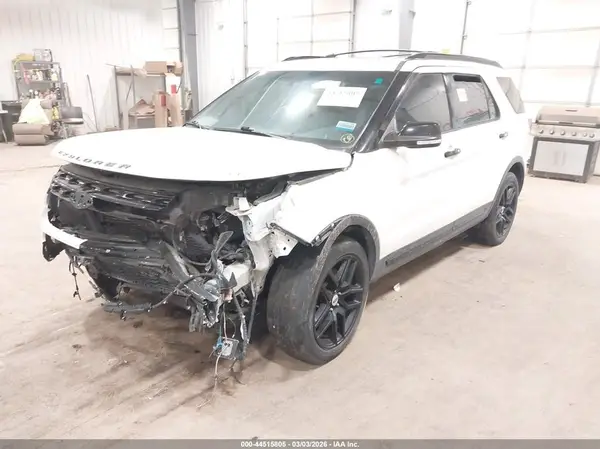 1FM5K8GT4HGA28509 2017 FORD EXPLORER - Image 2