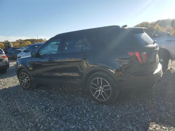 1FM5K8GT4HGA56567 2017 FORD EXPLORER - Image 2