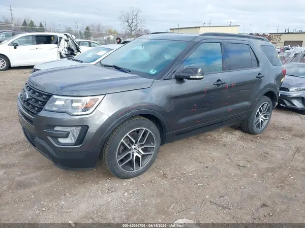 1FM5K8GT4HGA68427 2017 FORD EXPLORER - Image 2