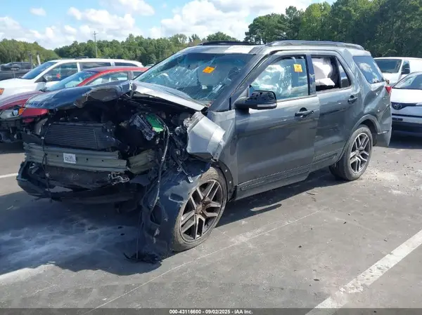 1FM5K8GT4HGA73191 2017 FORD EXPLORER - Image 2
