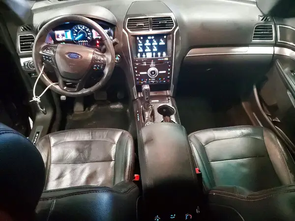 1FM5K8GT4HGA98575 2017 FORD EXPLORER - Image 8
