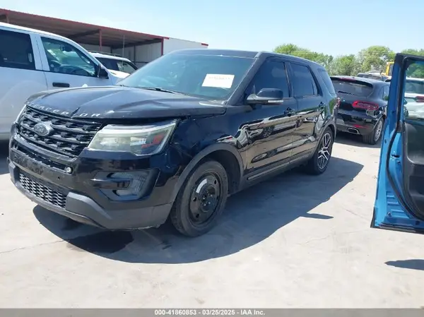 1FM5K8GT4HGB05945 2017 FORD EXPLORER - Image 2