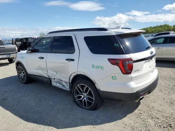 1FM5K8GT4HGB15133 2017 FORD EXPLORER - Image 2
