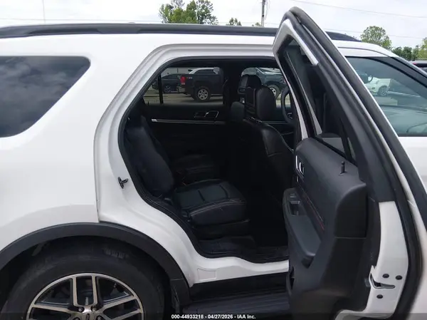 1FM5K8GT4HGB43661 2017 FORD EXPLORER - Image 8
