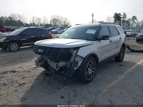 1FM5K8GT4HGB49718 2017 FORD EXPLORER - Image 2