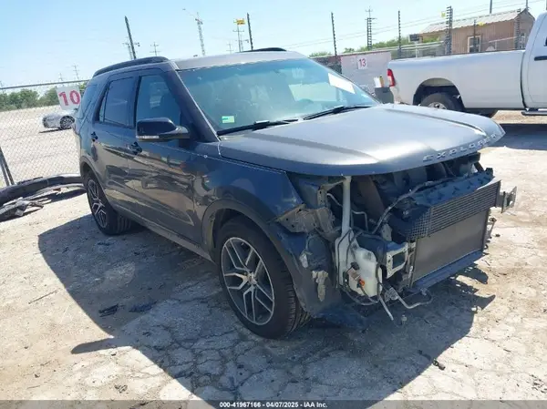 1FM5K8GT4HGB81102 2017 FORD EXPLORER - Image 1
