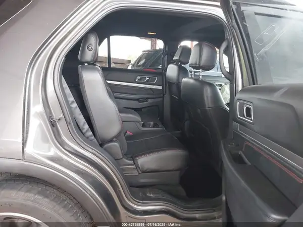 1FM5K8GT4HGC13269 2017 FORD EXPLORER - Image 8