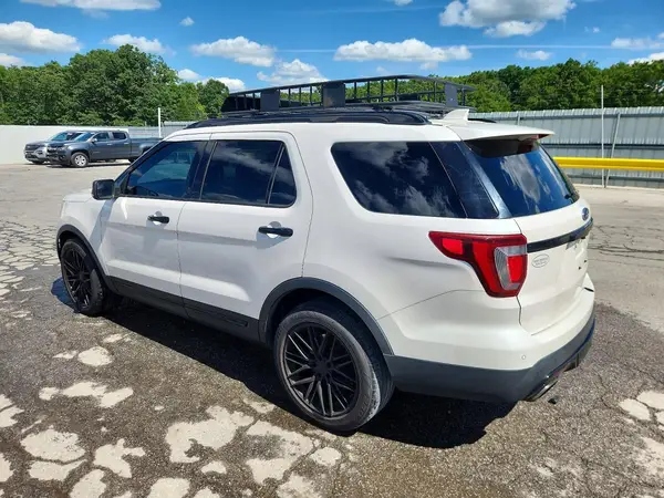 1FM5K8GT4HGC22795 2017 FORD EXPLORER - Image 2