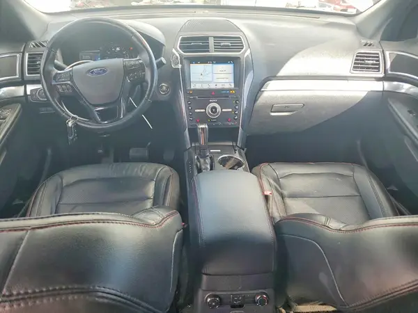 1FM5K8GT4HGC82947 2017 FORD EXPLORER - Image 8
