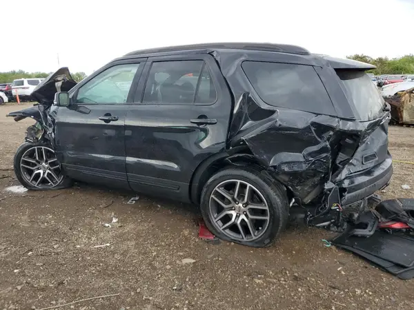 1FM5K8GT4HGD62670 2017 FORD EXPLORER - Image 2