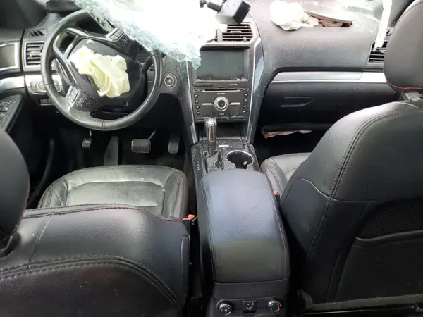 1FM5K8GT4HGD62670 2017 FORD EXPLORER - Image 8