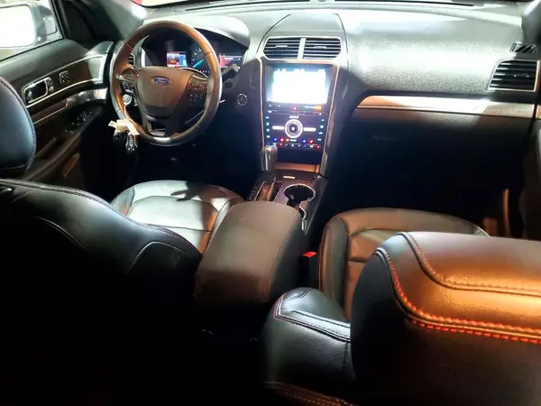 1FM5K8GT4HGE07767 2017 FORD EXPLORER - Image 8