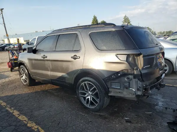 1FM5K8GT4HGE21555 2017 FORD EXPLORER - Image 2