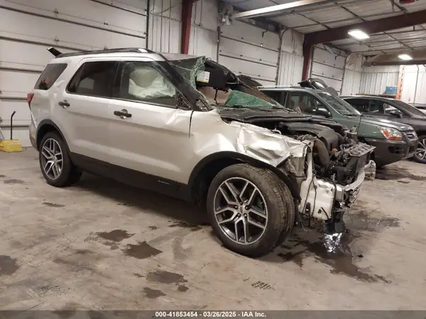 1FM5K8GT4JGA04815 2018 FORD EXPLORER - Image 1