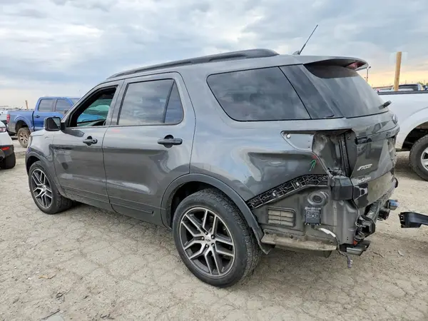 1FM5K8GT4JGA48751 2018 FORD EXPLORER - Image 2